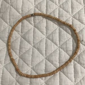 A 1 size necklace.